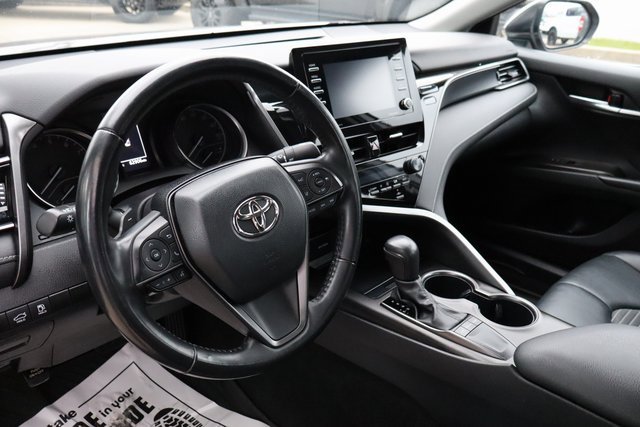 Used 2023 Toyota Camry SE image 20