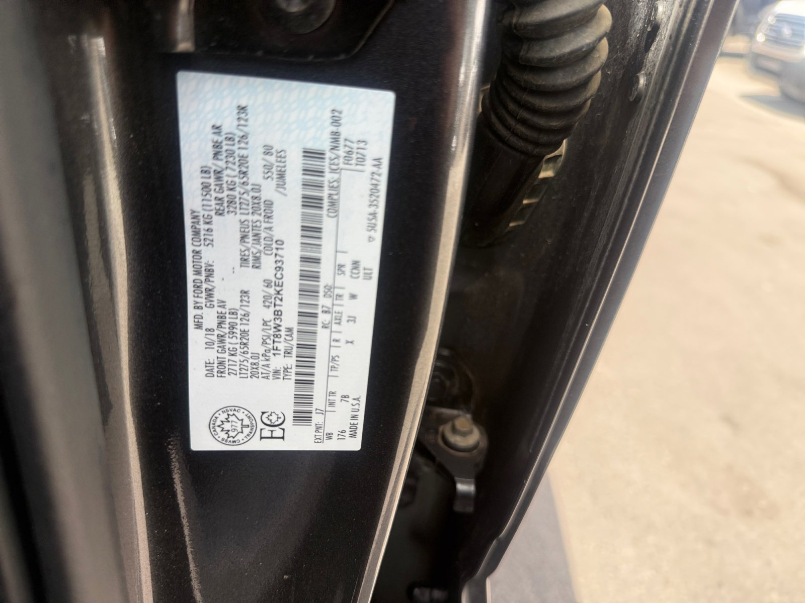 Used 2019 Ford F350 Platinum w/ Platinum Ultimate Package image 34