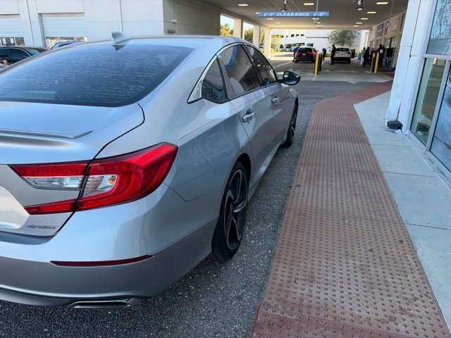 Used 2019 Honda Accord Sport image 6