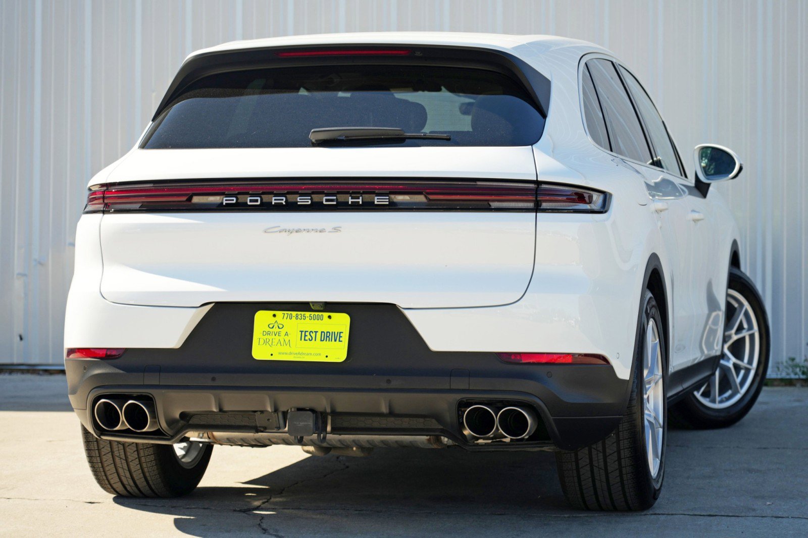 Used 2025 Porsche Cayenne S w/ Premium Package Plus image 5