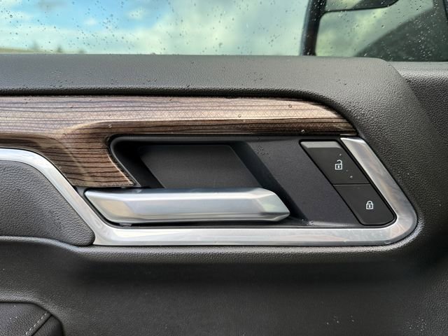 Used 2025 Chevrolet Silverado 1500 RST w/ Convenience Package II image 20