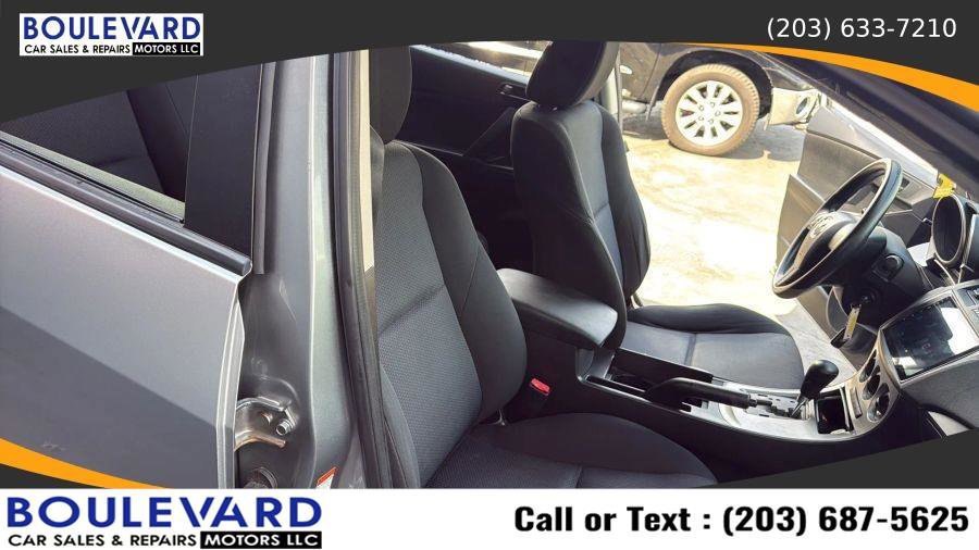 Used 2010 MAZDA MAZDA3 i Sport FWD image 32