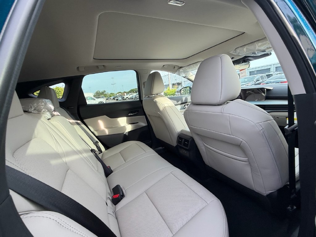 New 2026 Nissan Murano SL AWD/4WD image 10