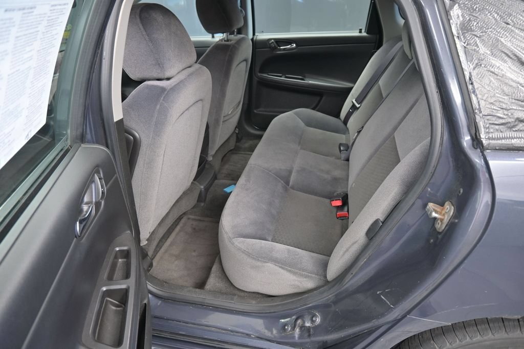 Used 2009 Chevrolet Impala LS FWD image 13
