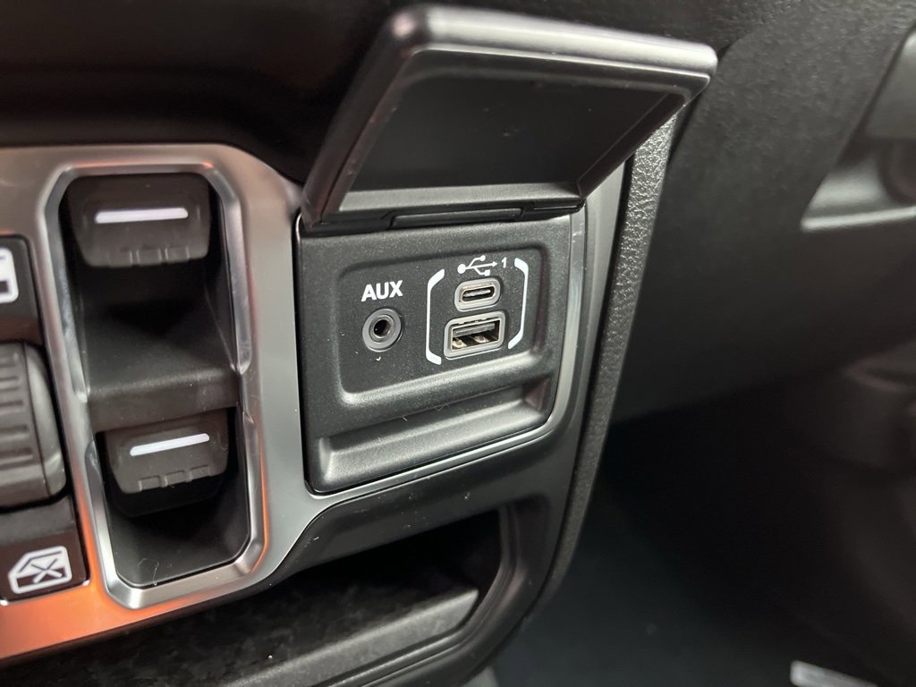 New 2026 Jeep Gladiator Sport image 38