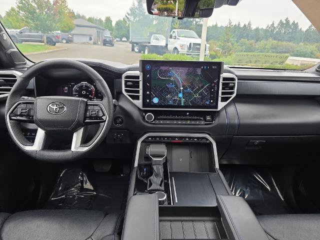 Used 2025 Toyota Tundra Platinum AWD/4WD image 6
