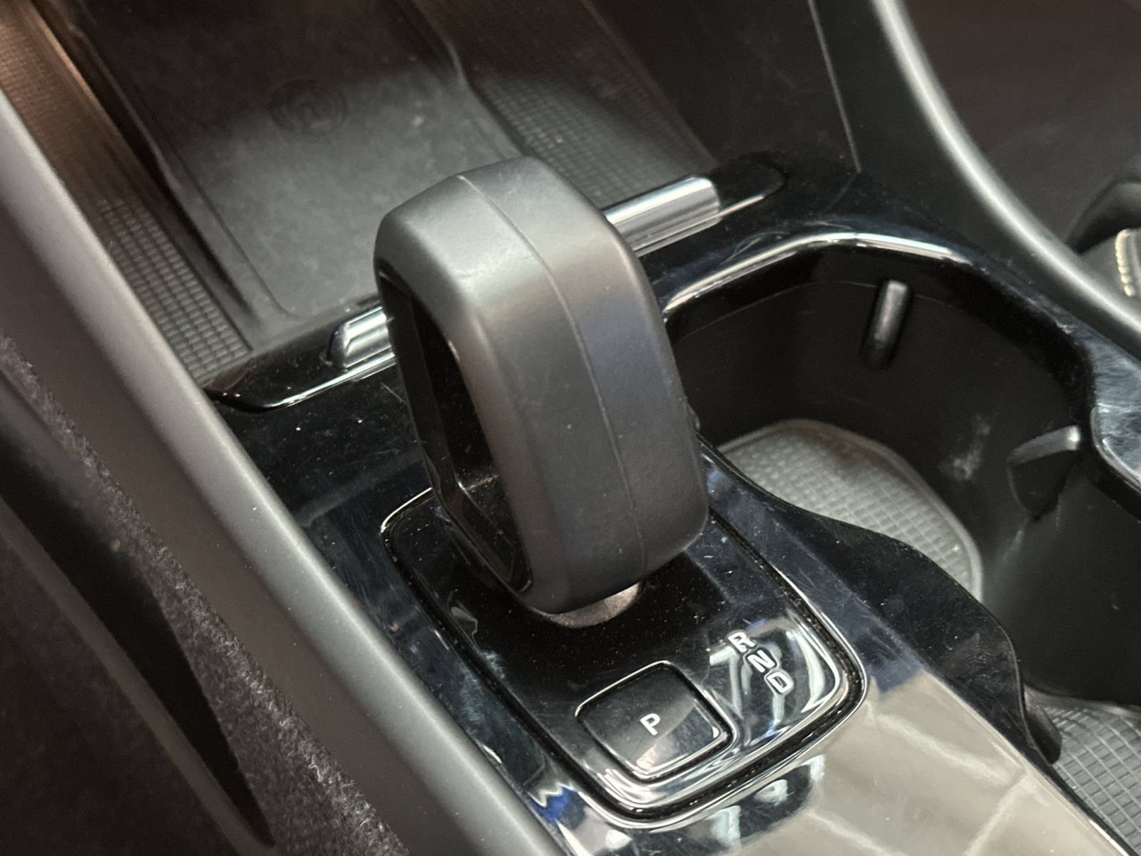 Certified 2023 Volvo XC40 Recharge Ultimate w/ Protection Package Premier AWD/4WD image 25