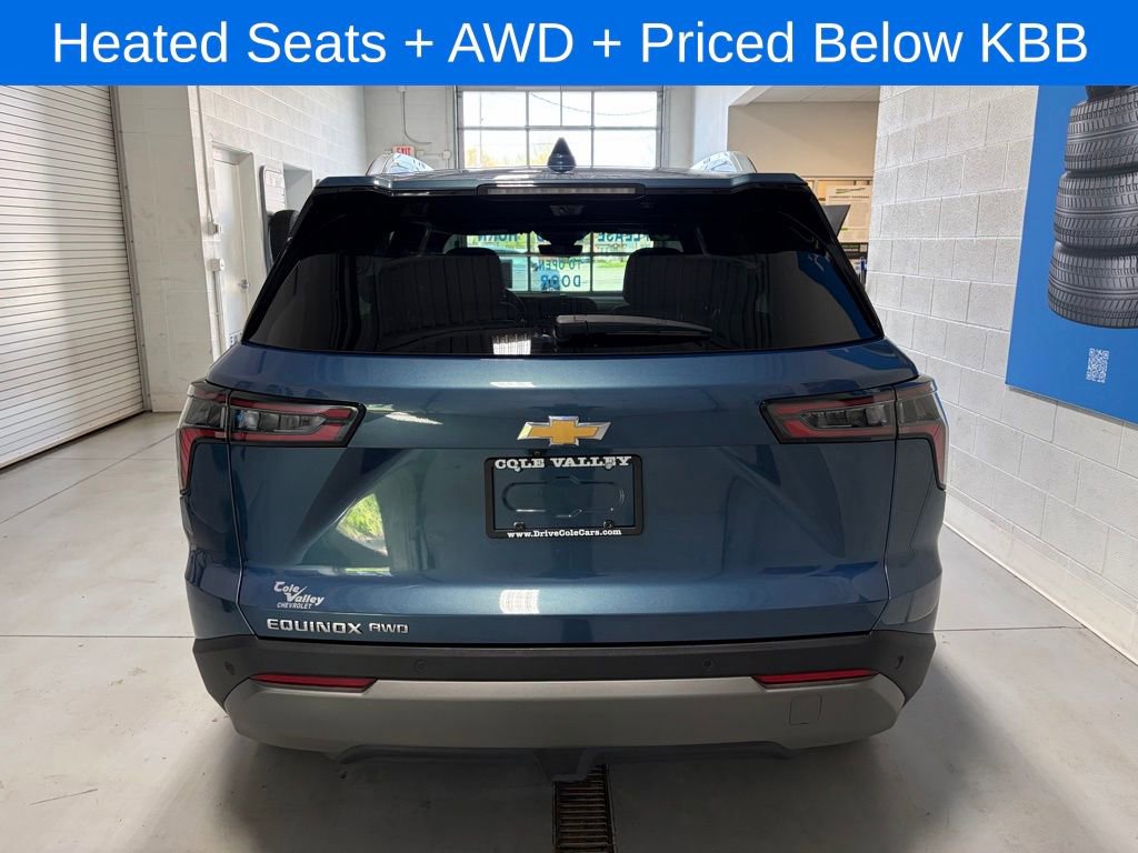 Used 2025 Chevrolet Equinox LT w/ Convenience Package II AWD/4WD image 8