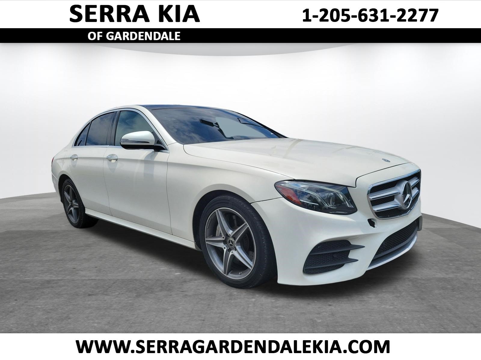 Used 2020 Mercedes-Benz E 350 4MATIC Sedan image 1