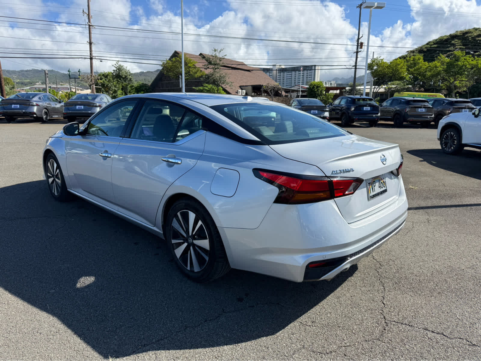 Used 2019 Nissan Altima 2.5 SL FWD image 4