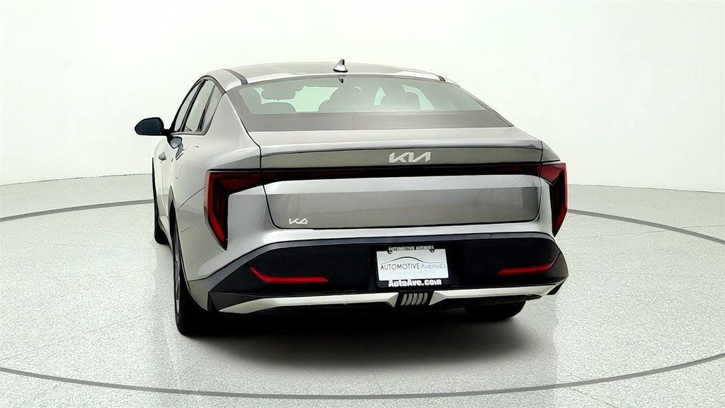 Used 2025 Kia K4 FWD image 6
