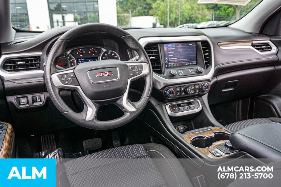 Used 2022 GMC Acadia SLE w/ Driver Convenience Package FWD image 28