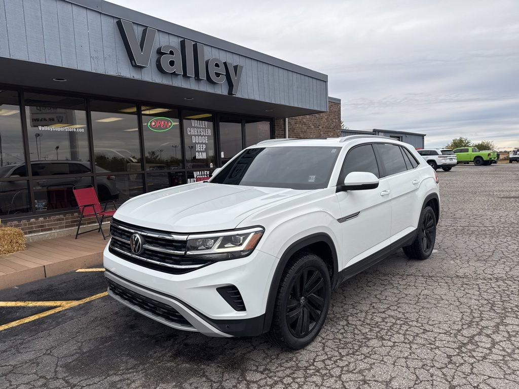 Used 2022 Volkswagen Atlas Cross Sport SE image 4