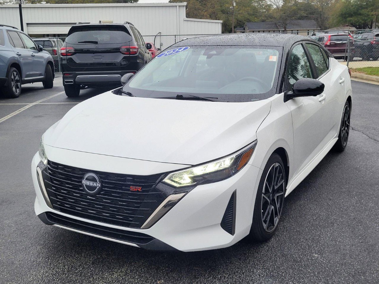 Used 2024 Nissan Sentra SR w/ SR Premium Package image 6