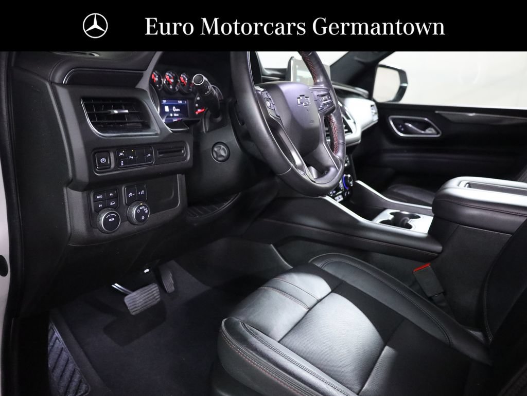 Used 2021 Chevrolet Tahoe RST w/ Luxury Package AWD/4WD image 41