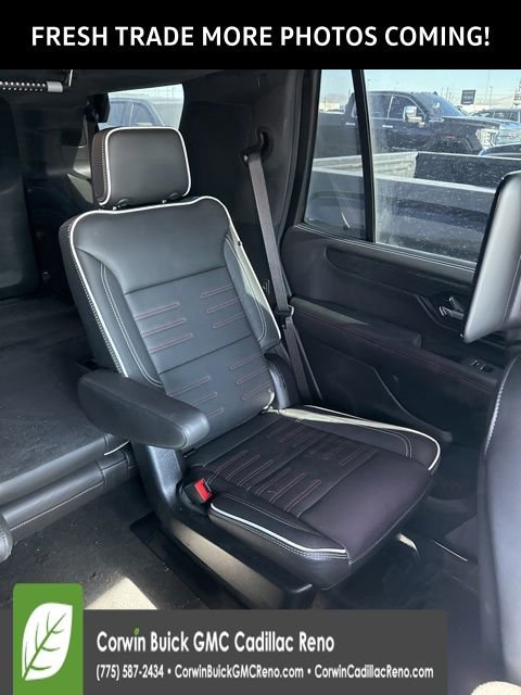 Used 2025 GMC Yukon AT4 Ultimate image 6