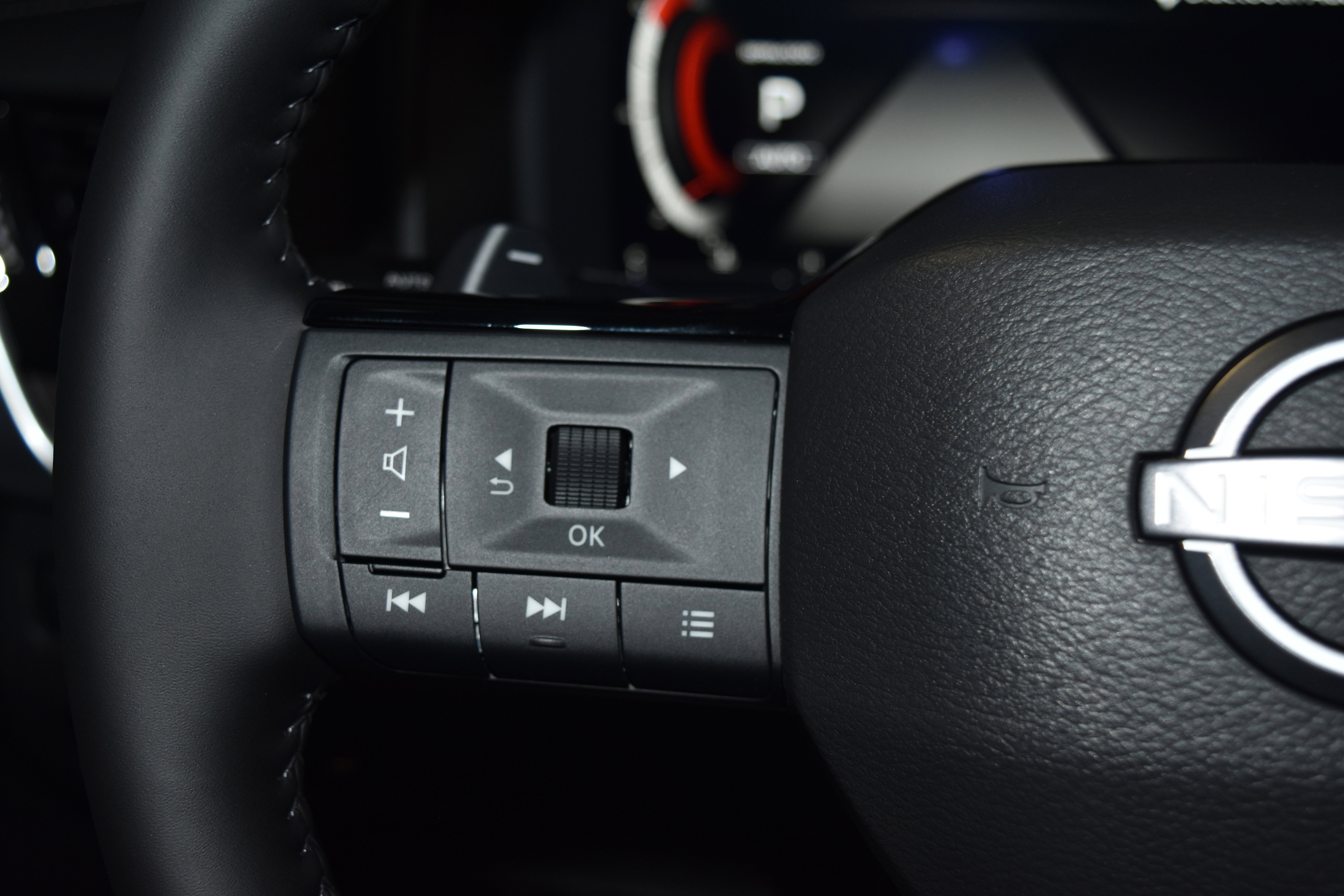 New 2026 Nissan Rogue Platinum w/ Platinum Premium Package image 7