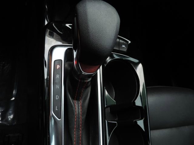 Used 2025 Chevrolet Trax RS w/ Sunroof Package FWD image 27