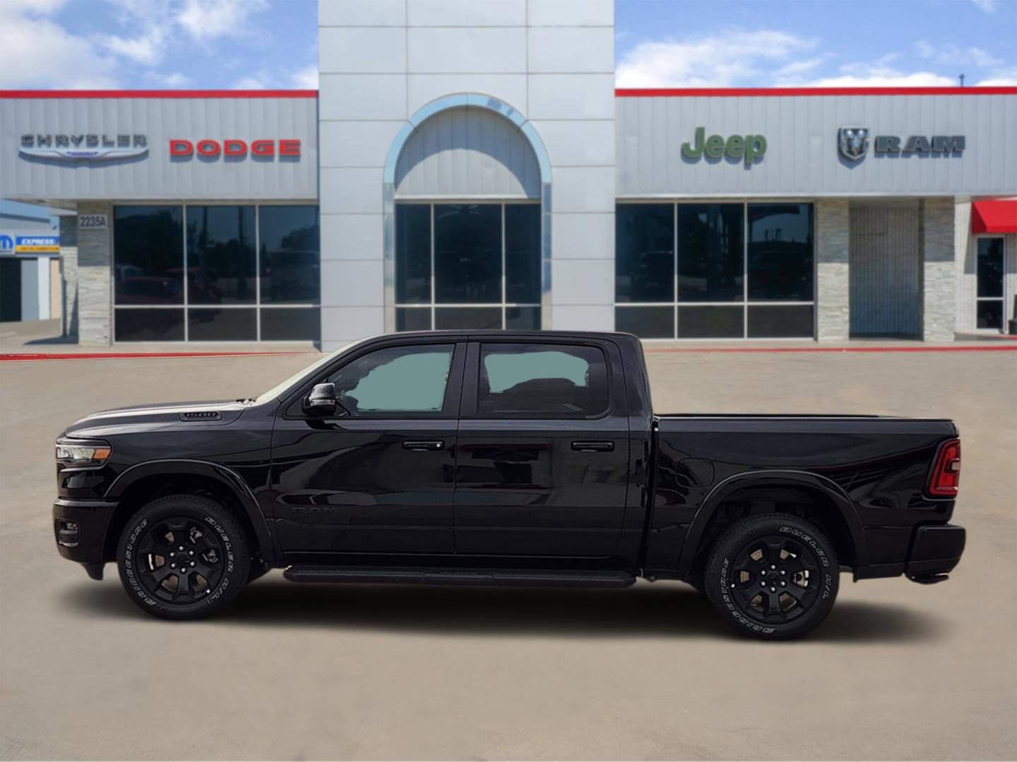 New 2026 RAM 1500 Lone Star AWD/4WD image 3