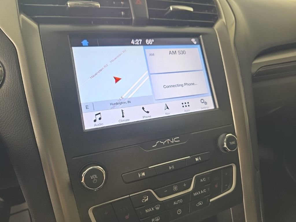 Used 2019 Ford Fusion SEL image 17