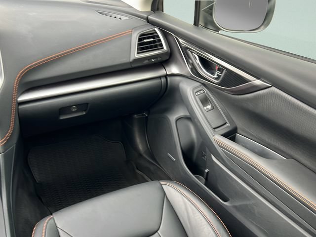 Used 2019 Subaru Crosstrek 2.0i Limited w/ Moonroof Package w/Navigation AWD/4WD image 13