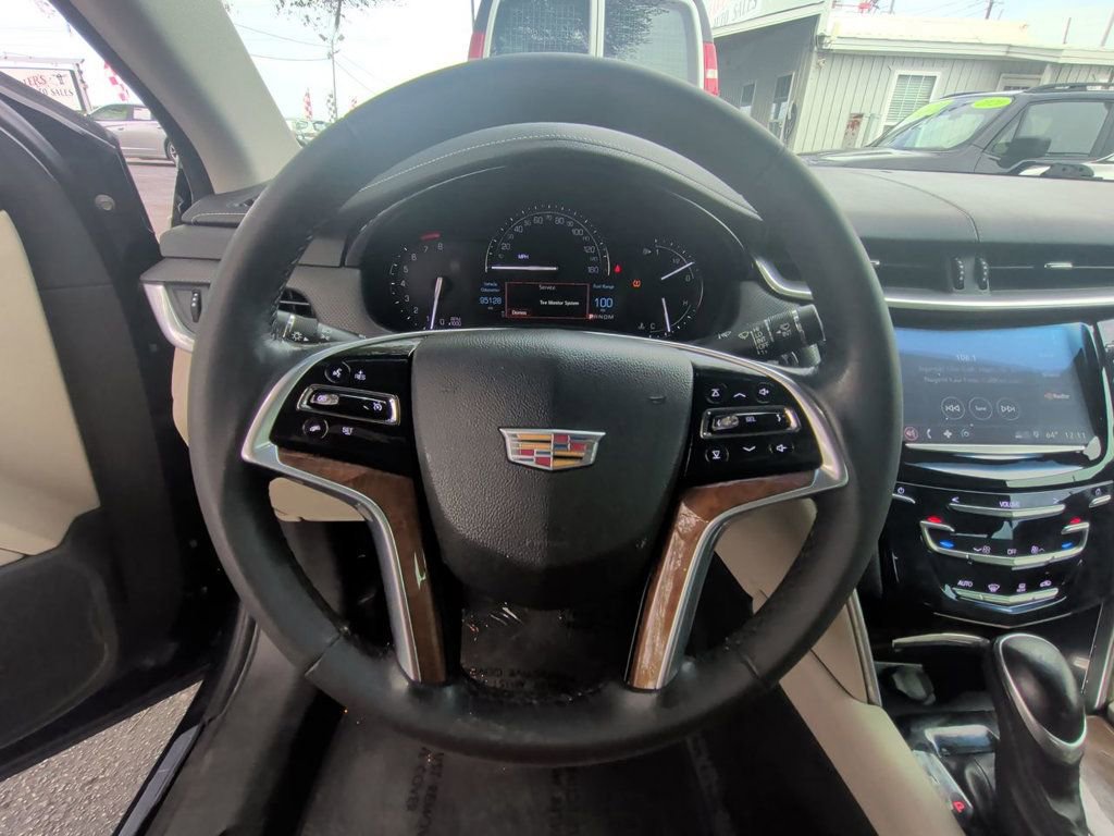 Used 2019 Cadillac XTS FWD image 15