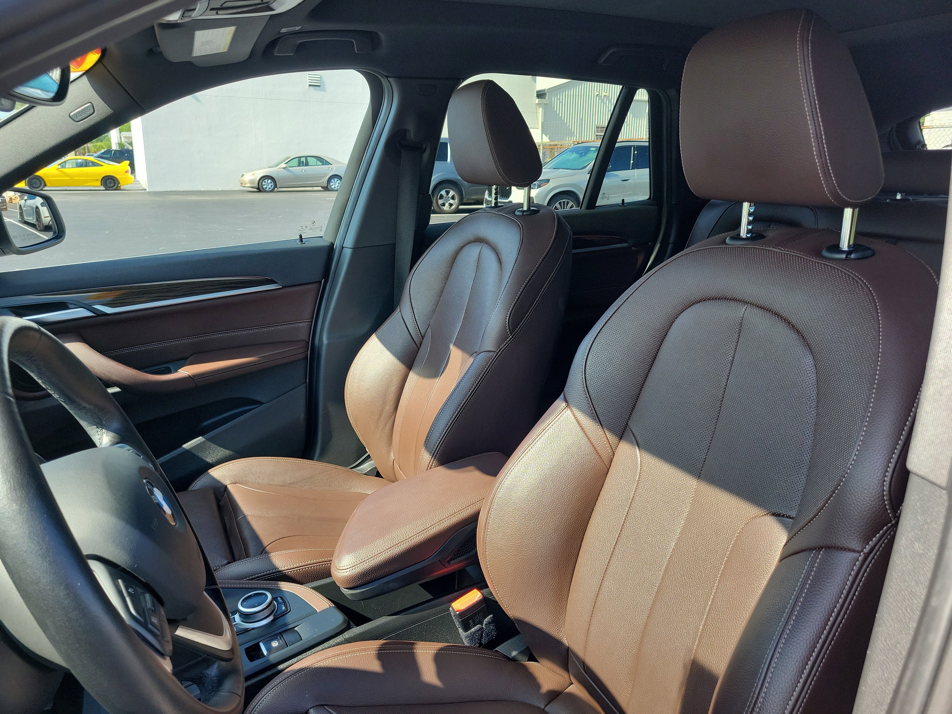 Used 2020 BMW X1 xDrive28i w/ Premium Package AWD/4WD image 22