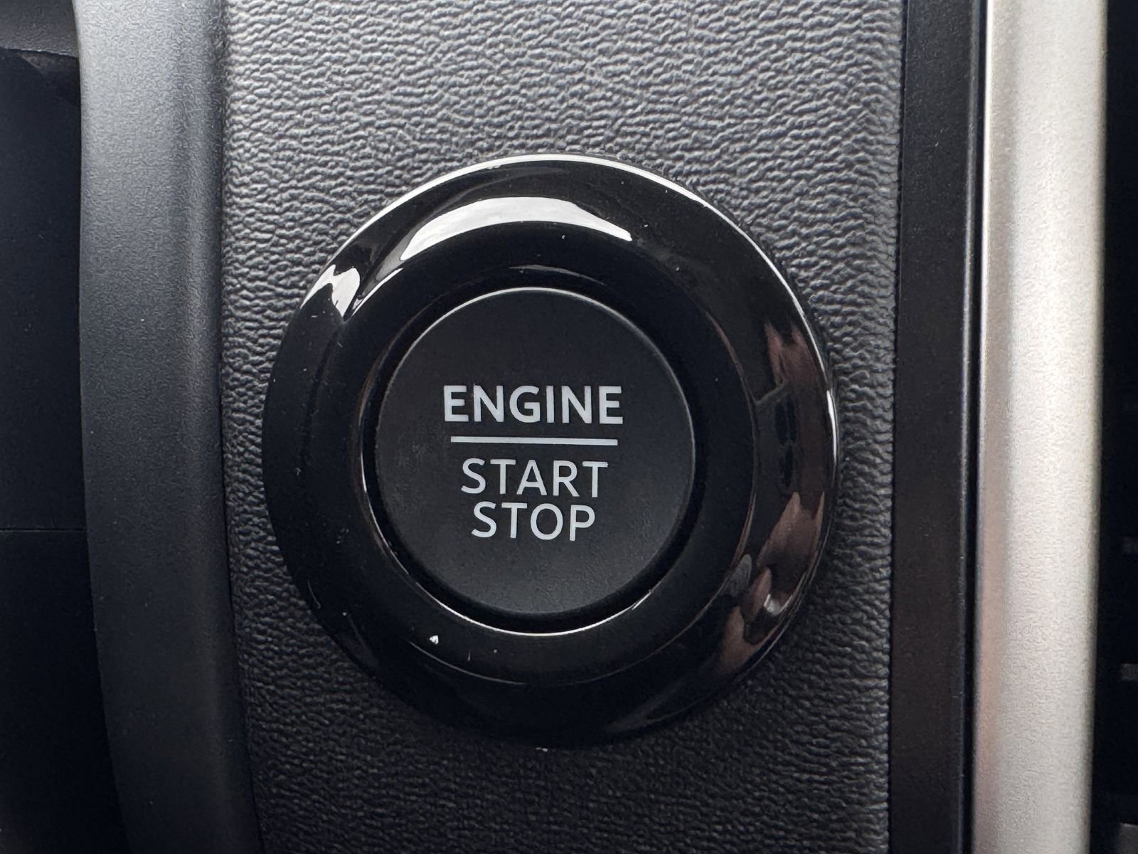 New 2026 Ford Expedition Active image 17