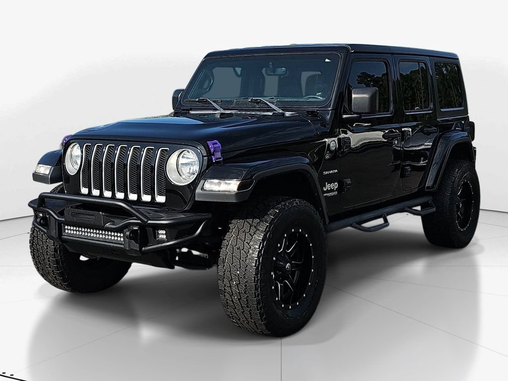 Used 2019 Jeep Wrangler Unlimited Sahara w/ Uconnect 4C Nav & Sound Group AWD/4WD image 11