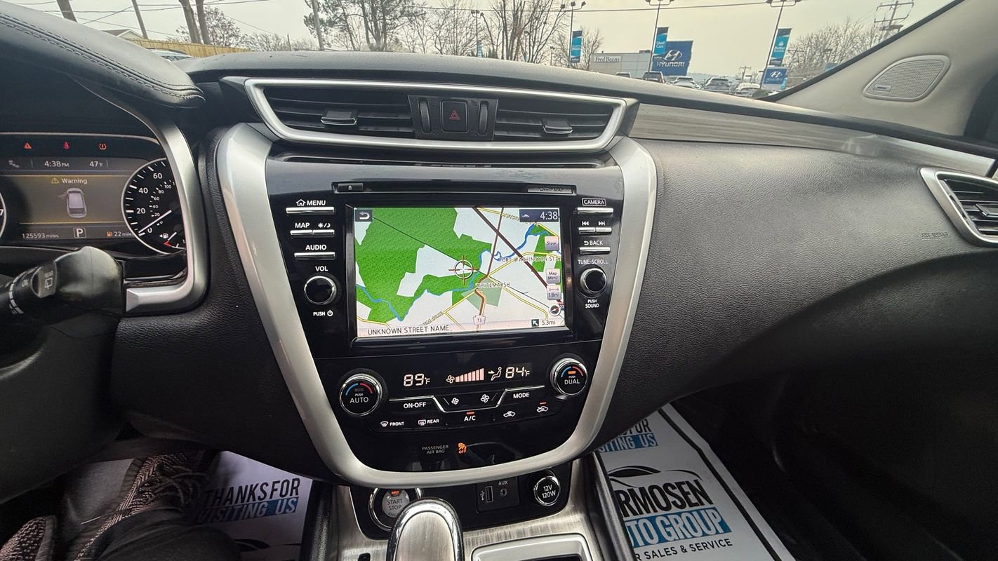 Used 2018 Nissan Murano Platinum image 13