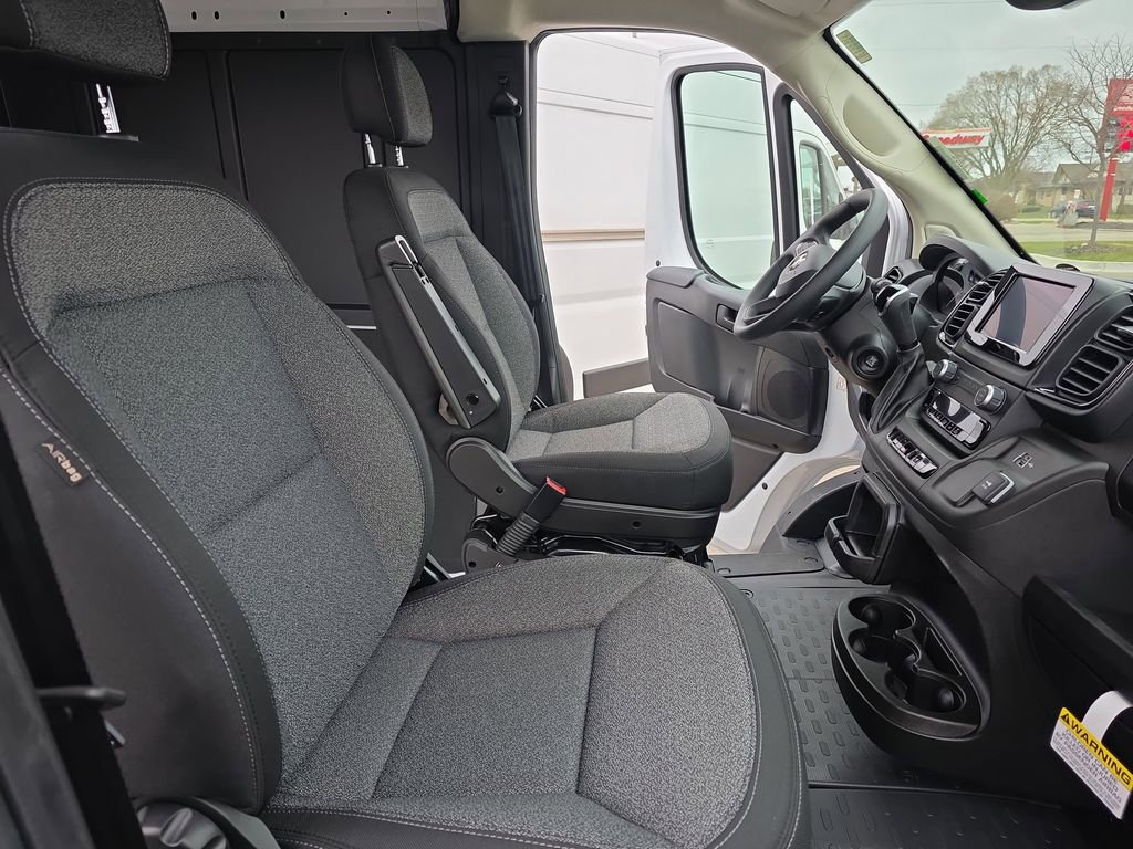 New 2026 RAM ProMaster 2500 w/ Convenience Group image 10