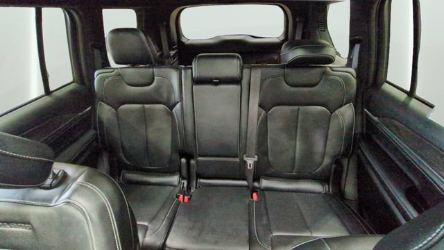 Used 2022 Jeep Grand Cherokee L Overland AWD/4WD image 14