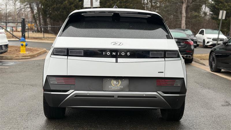 Used 2024 Hyundai Ioniq 5 SEL image 4