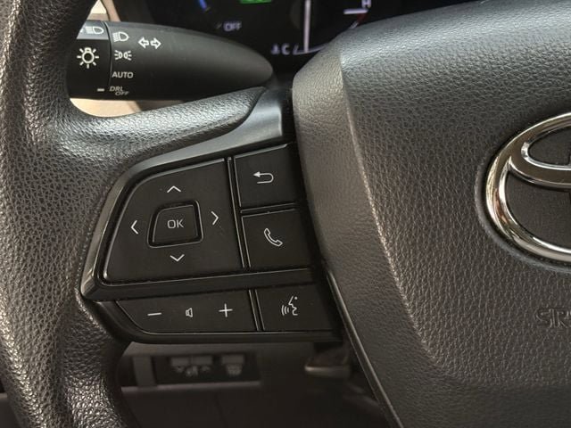 Used 2022 Toyota Sienna LE FWD image 13