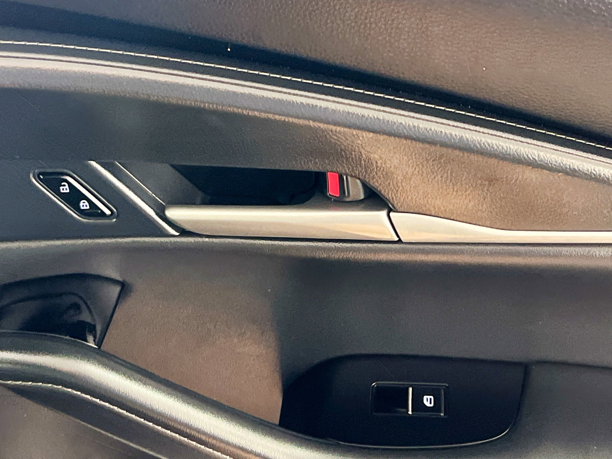 Used 2024 MAZDA CX-30 AWD 2.5 S w/ Select Sport Pkg image 31