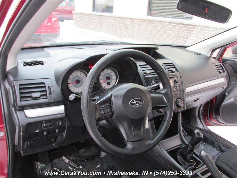 Used 2013 Subaru Impreza 2.0i AWD/4WD image 9