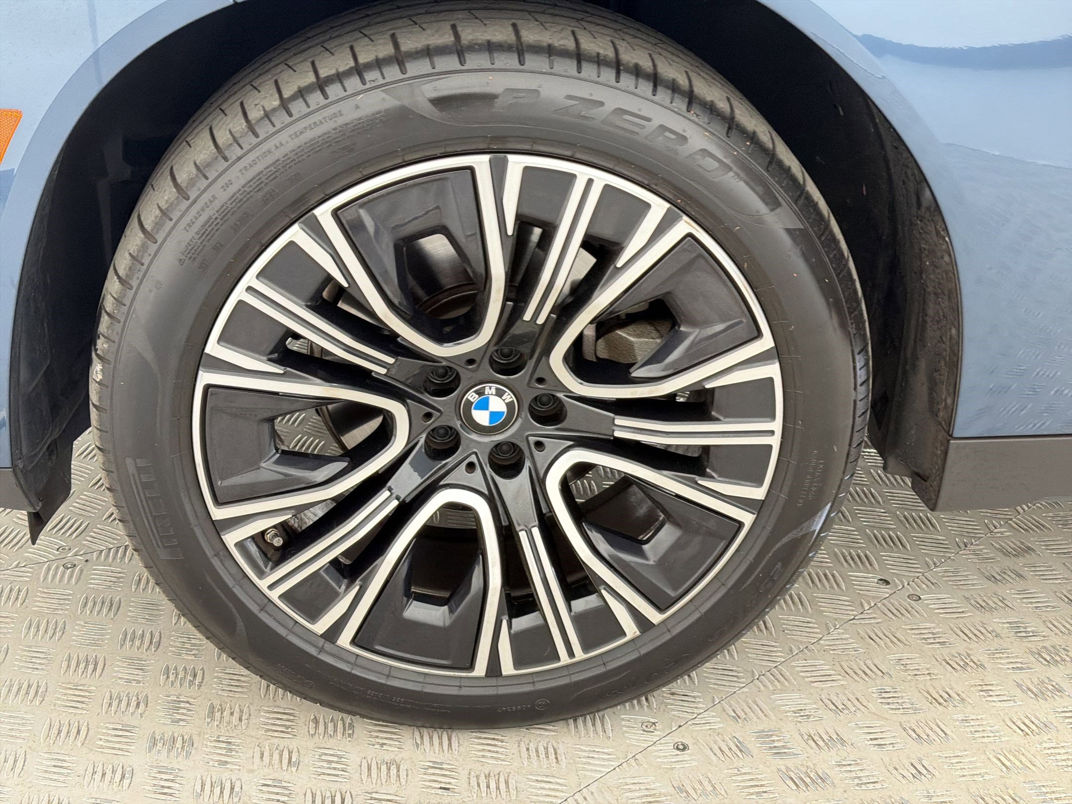 Certified 2025 BMW X3 xDrive30i w/ Premium Package image 11