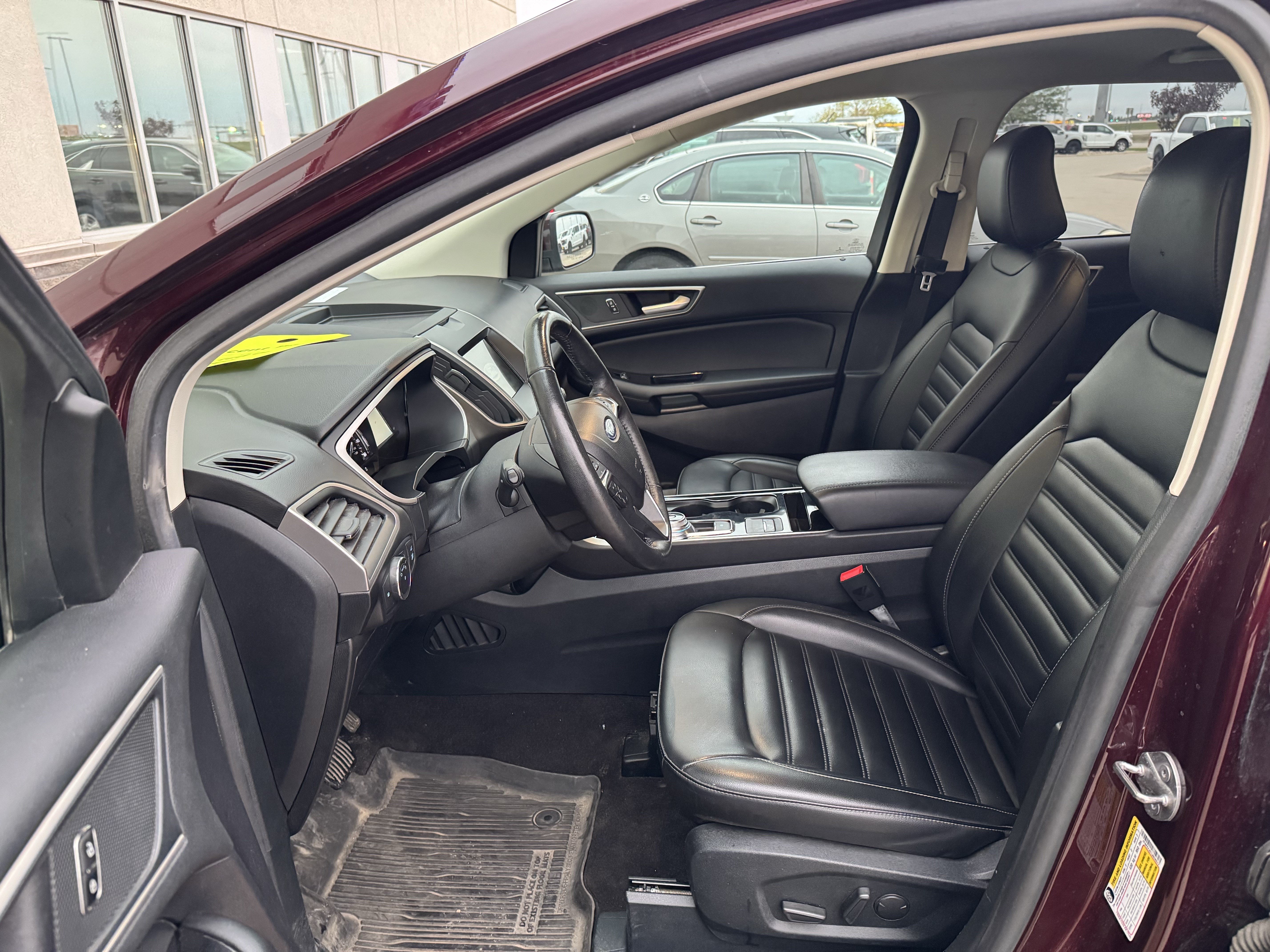 Used 2020 Ford Edge SEL w/ Convenience Package AWD/4WD image 8