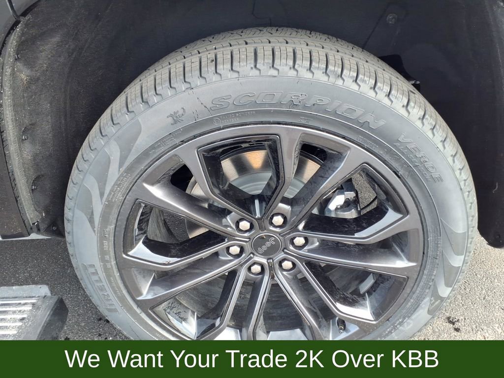 New 2026 Jeep Grand Wagoneer Summit image 12