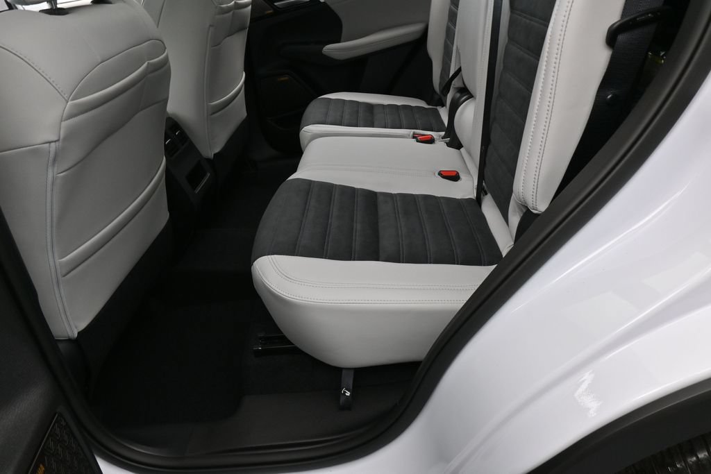New 2026 Mitsubishi Outlander SE FWD image 33