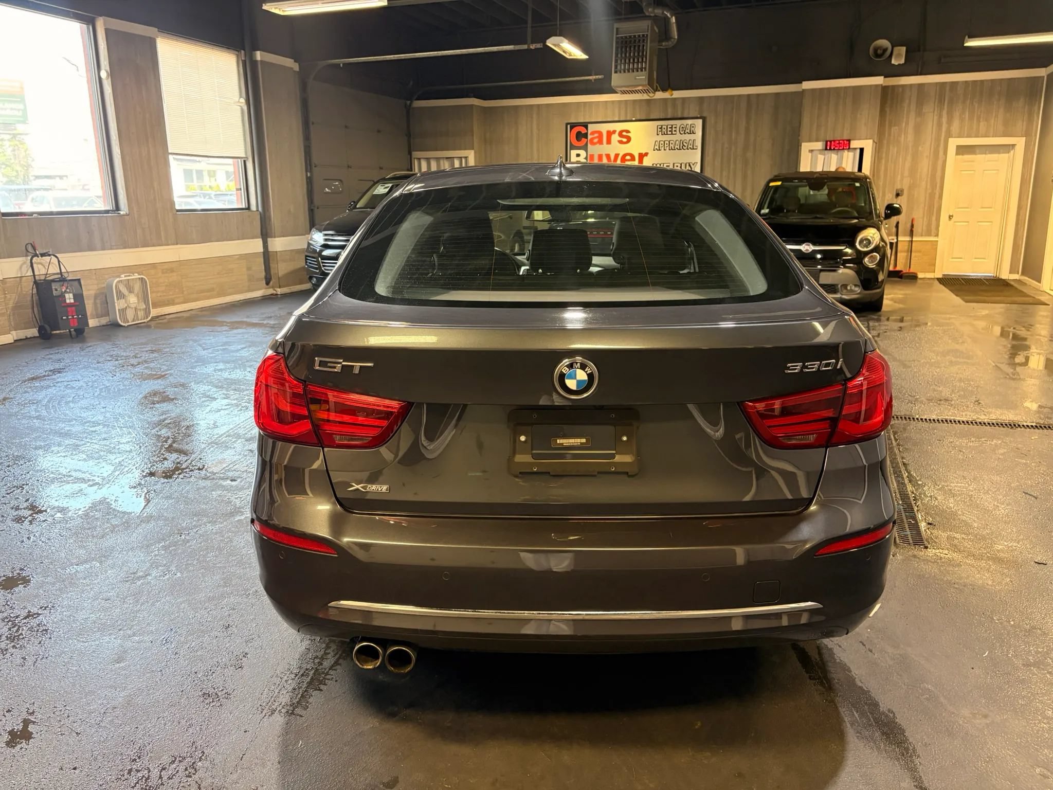 Used 2017 BMW 330i Gran Turismo xDrive AWD/4WD image 5