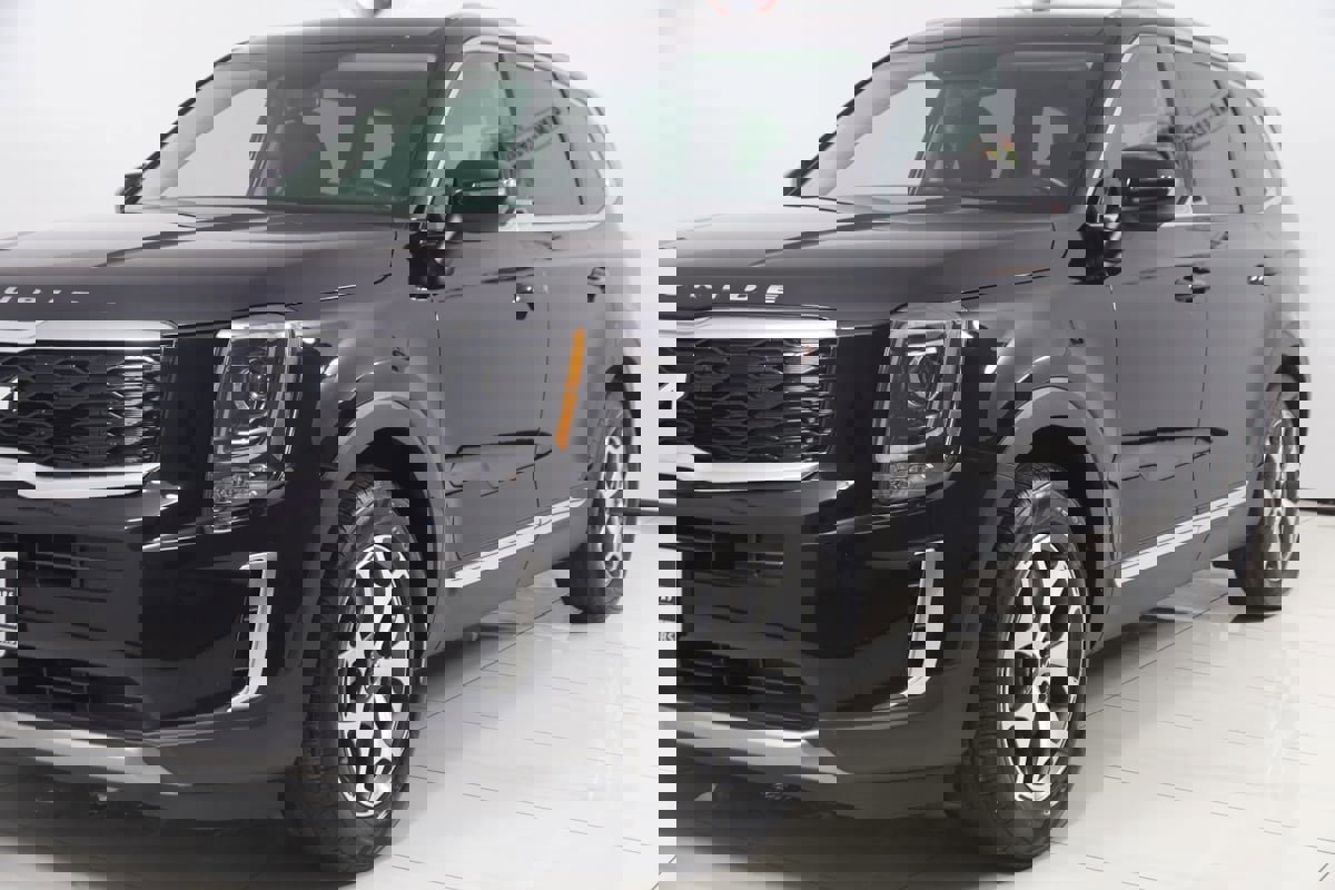 Used 2022 Kia Telluride EX w/ Towing Package image 57