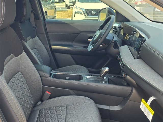 New 2027 Nissan Kicks SV FWD image 14