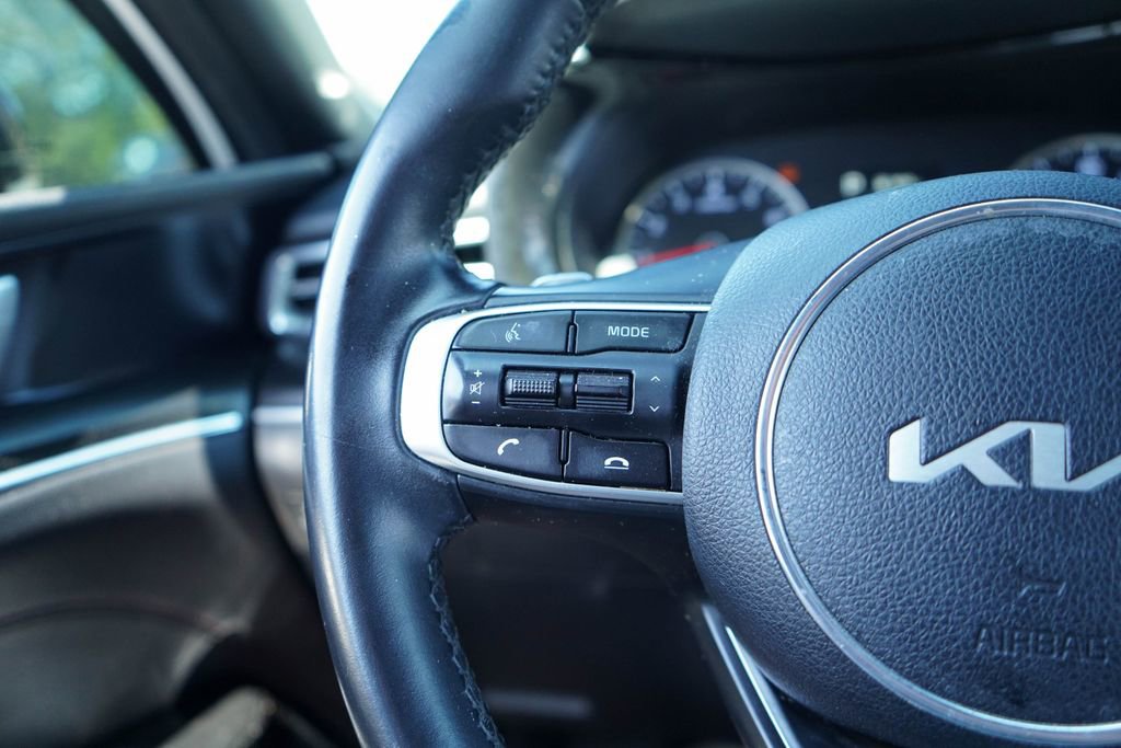 Used 2022 Kia K5 GT FWD image 29