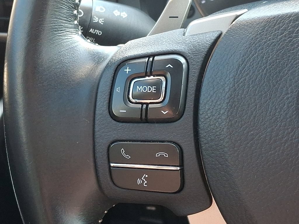 Used 2018 Lexus IS 300 w/ Accessory Package 2 RWD image 21