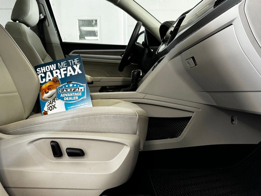 Used 2023 Volkswagen Atlas SEL image 6