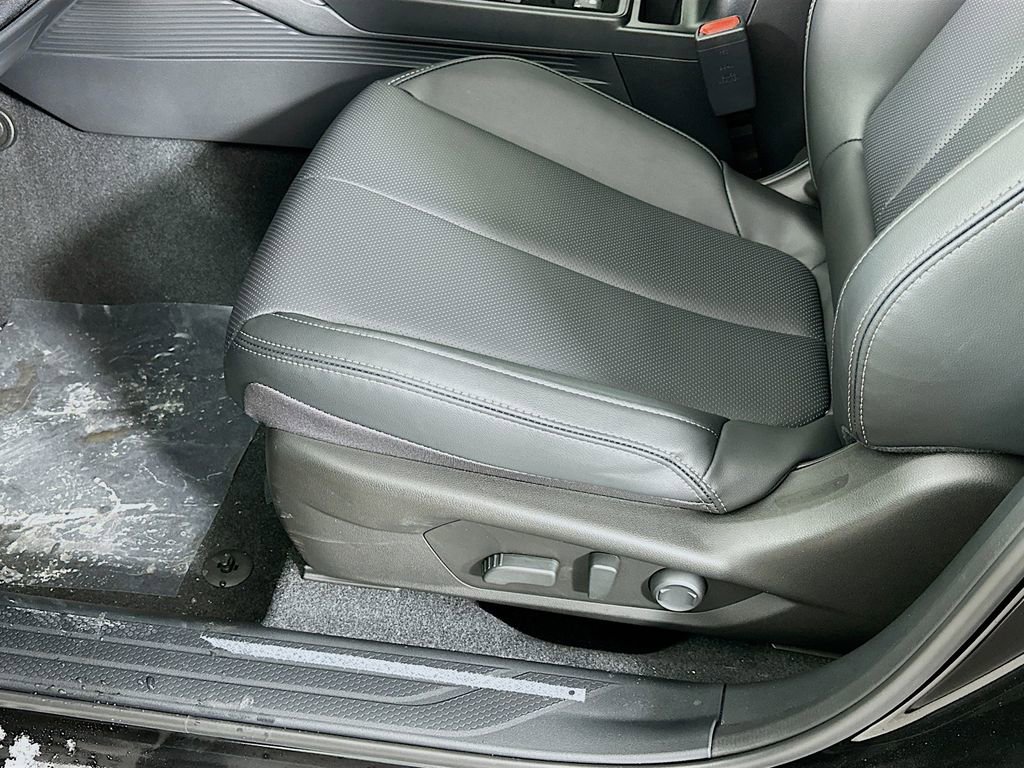 New 2026 Subaru Outback Limited image 25