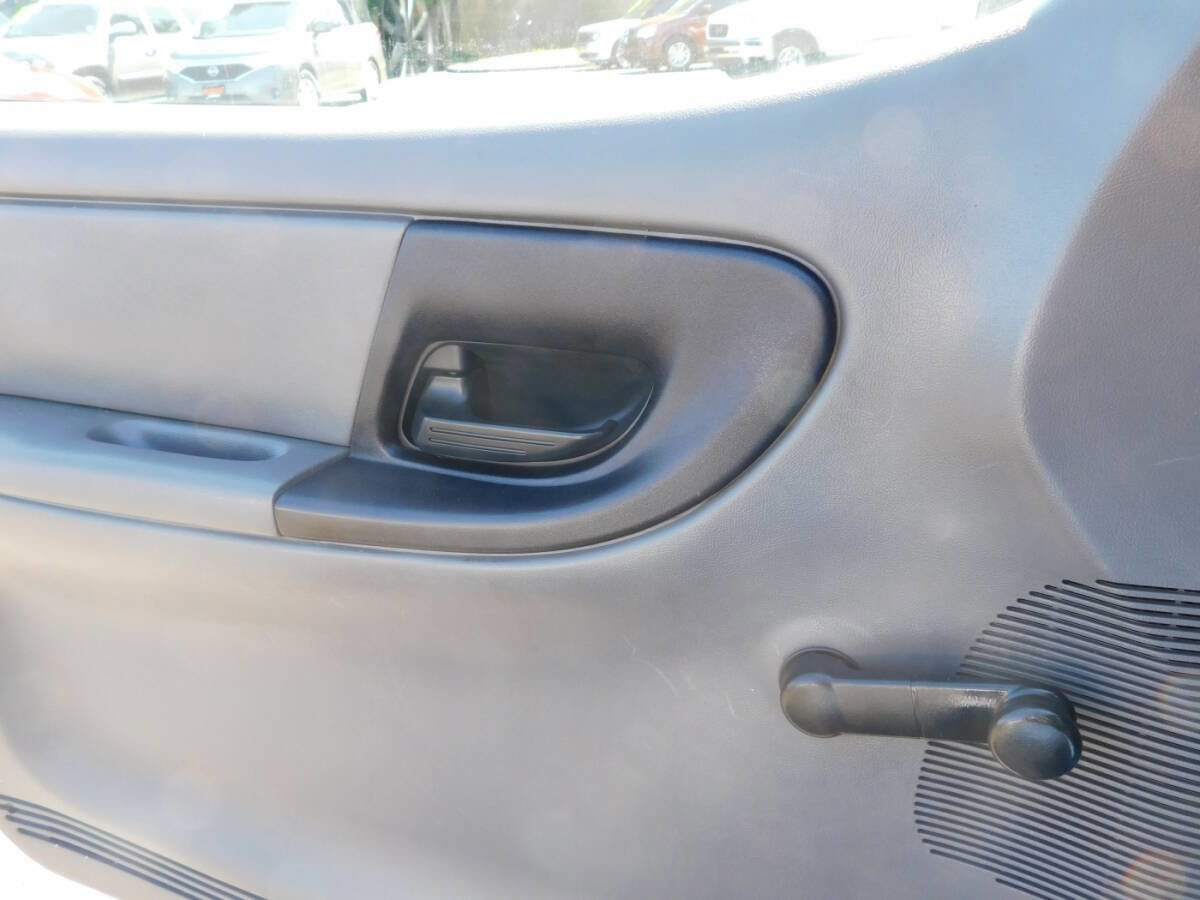 Used 2004 Ford Ranger XL RWD image 16