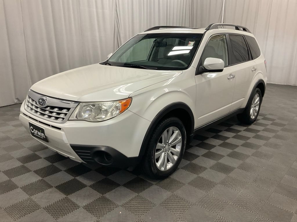 Used 2012 Subaru Forester 2.5X Premium AWD/4WD image 5