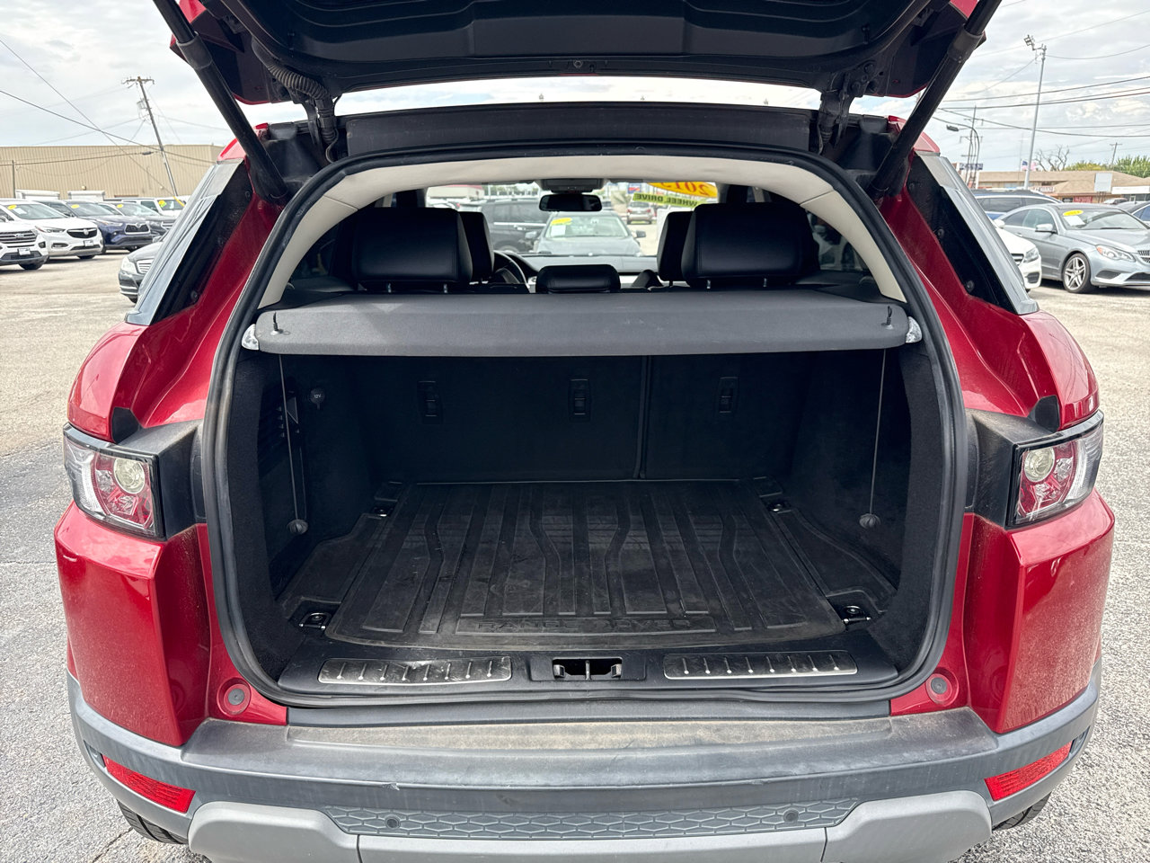 Used 2015 Land Rover Range Rover Evoque Pure Plus image 8